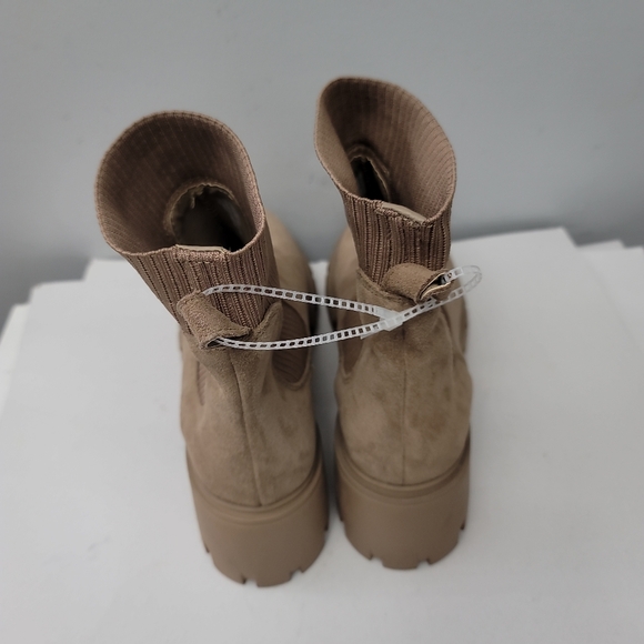 Steve Madden Hayle Womens Stretch Ankle Chelsea Boots - Picture 3 of 8